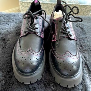 Koi Footwear Tunnel Vision Platform Brogues US size 9 NIB